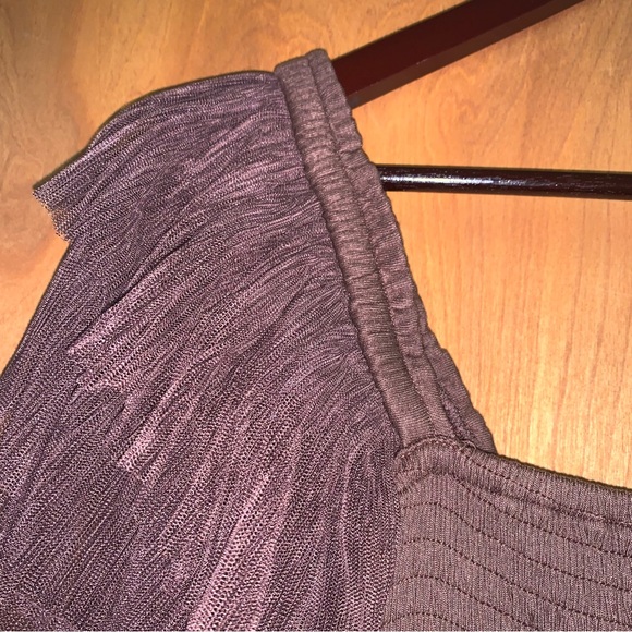 Listicle Ribbed Bodysuit in Brown - Picture 5 of 10